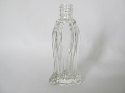 玻璃瓶采購(gòu)需求詳解 管制瓶、高硼硅玻璃瓶及高透亮玻璃瓶